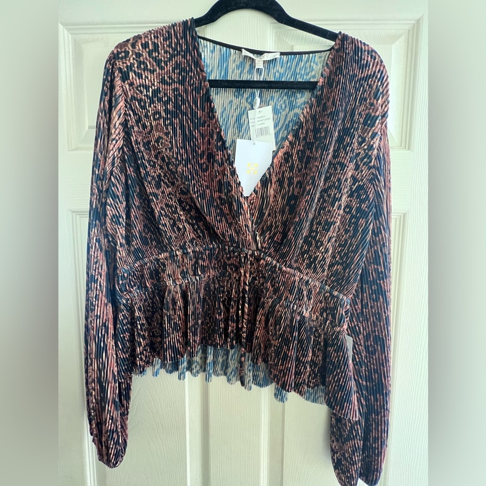 Pleated cheetah top